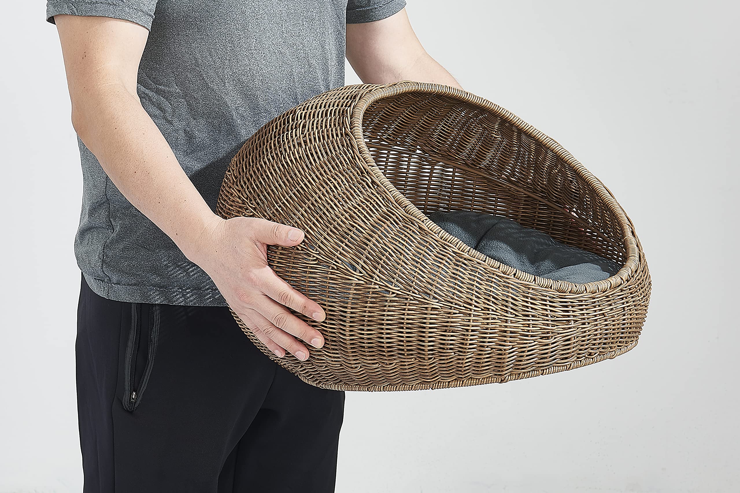 Wicker Cat Bed Dome for Medium Indoor Cats