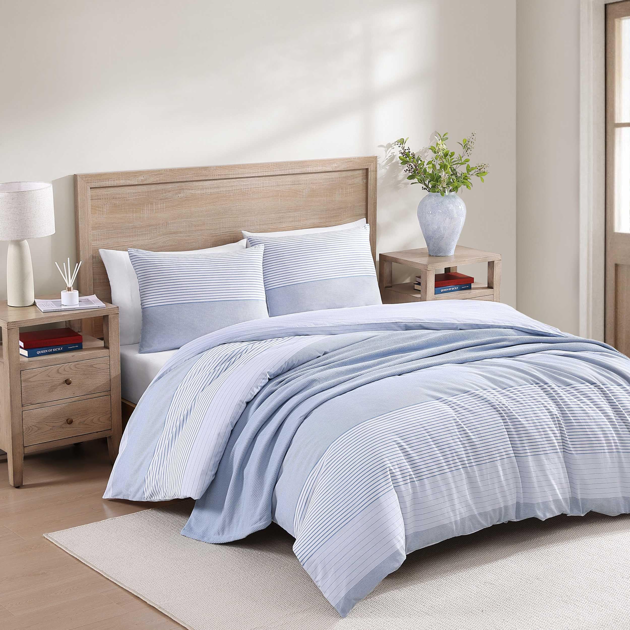 Modern Stripe Blue King Comforter Set