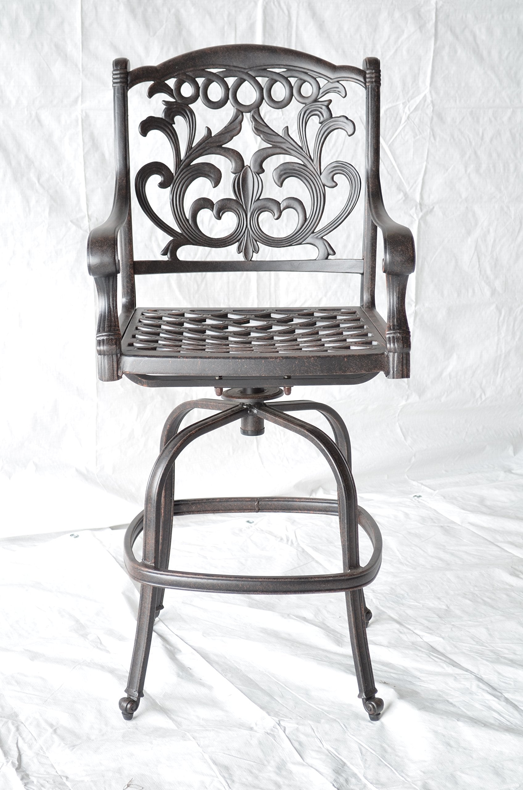 Elizabeth Party Bar with 4 Mandalay Swivel Bar Stools