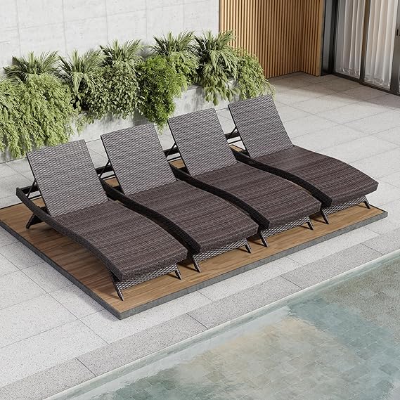 Outdoor Wicker Chaise Lounge Chair Set of 2 with Reclining Backrest